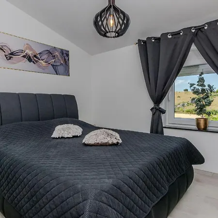 Amazing In With House Sea View 펜션 *